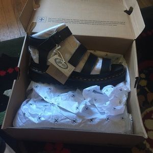 DR.MARTENS vegan blaire black sandals